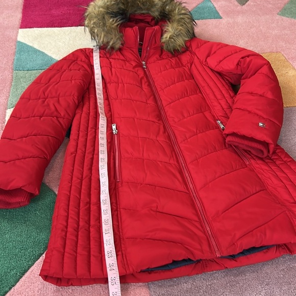 Tommy Hilfiger Chevron Faux-Fur Trim Hooded Puffer Coat NWOT - Picture 7 of 17